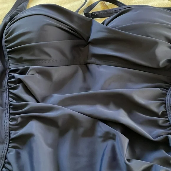 Liz Claiborne Swimsuit one piece American Blue size 12 or 14 NWT - Picture 7 of 7